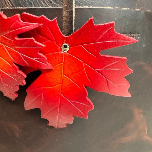 Leather Purse Charm Maple Leaf Bag Charm Genuine Leather Purse Keychain NEW - Picture 4 of 9